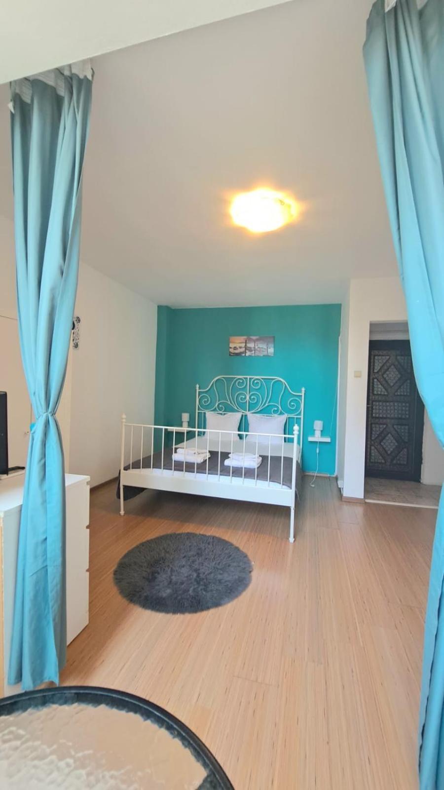 בוקרשט Inchiriez Garsoniera In Regim Hotelier Unirii מראה חיצוני תמונה